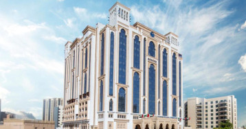 Al Jaddaf Rotana Suite Hotel