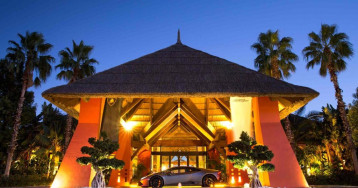 Hotel Asia Gardens & Thai Spa, a Royal Hideaway