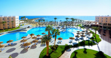 Beach Albatros Resort