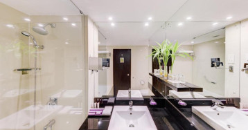 Cinnamon Lakeside Colombo