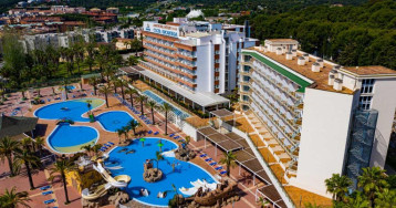 Costa Encantada Resort & Suites