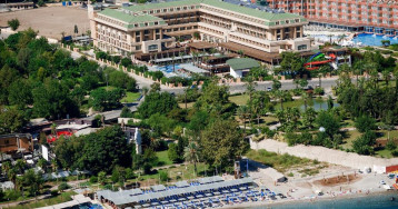 Crystal De Luxe Resort & Spa