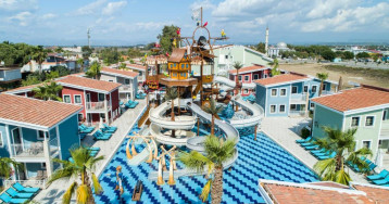 Hotel Crystal World Of Colours Comfort Collection