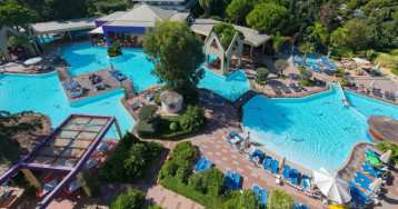 Dionysos Hotel