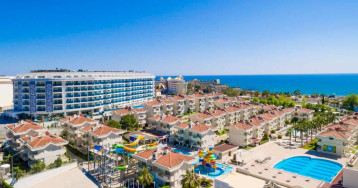 Dream World Hill Resort