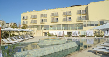 E Hotel Spa & Resort