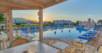 Golden Bay Aparthotel Golden Bay Aparthotel