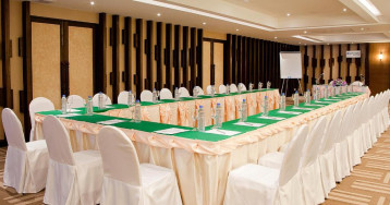 Graceland Khaolak Beach Resort