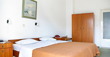 Helios Hotel