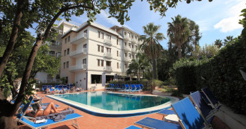 Hotel Caravel