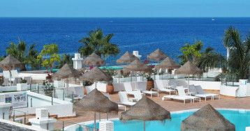 Hotel Flamingo Beach Mate