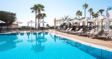 Hotel Leonardo Crystal Cove – Adults Only