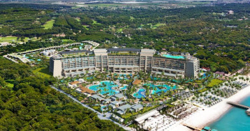 Hotel Regnum The Crown