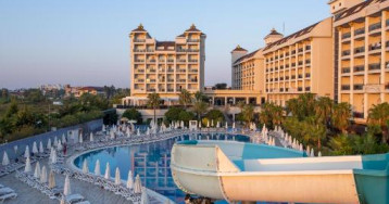 Lake & River Side Hotel & Spa