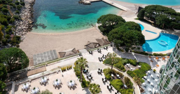 Le Meridien Beach Plaza