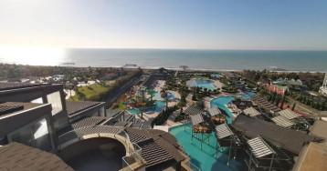 Limak Lara Deluxe Hotel & Resort