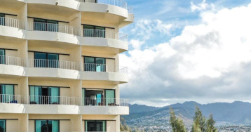 Lotus Honolulu at Diamond Head