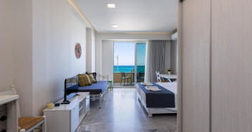 Meltemi Coast Suites