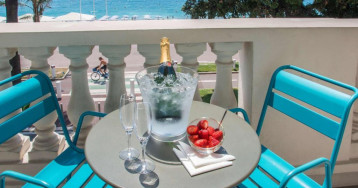 Mercure Nice Marche aux Fleurs Mercure Nice Marche aux Fleurs