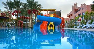 Minamark Beach Resort