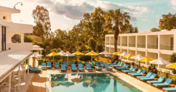 Nasos Hotel & Resort