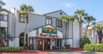 Parkway International across from Celebration by Diamond Resorts