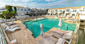 Parque Nereida Suites Hotel