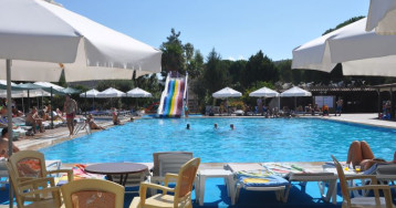 PIGALE BEACH RESORT