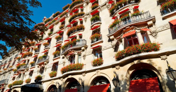 Plaza Athenee - Dorchester Collection
