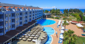 Hotel Rox Resort