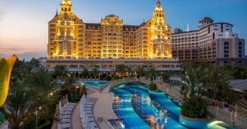 Royal Holiday Palace