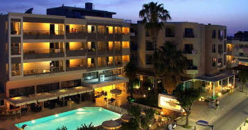 Saint Constantine Hotel