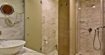 Side Star Elegance  Hotel