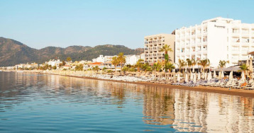 The Beachfront Hotel - Adults Only