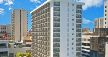 The Laylow, Autograph Collection