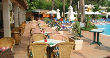 Valentin Reina Paguera (Adults Only)