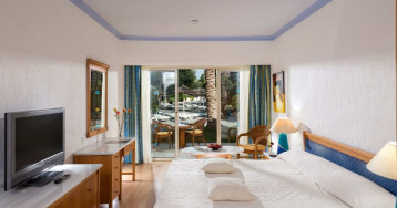 Paphos Gardens Hotel