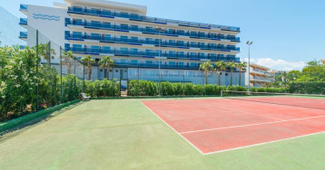 Vista Park Hotel & Apartments