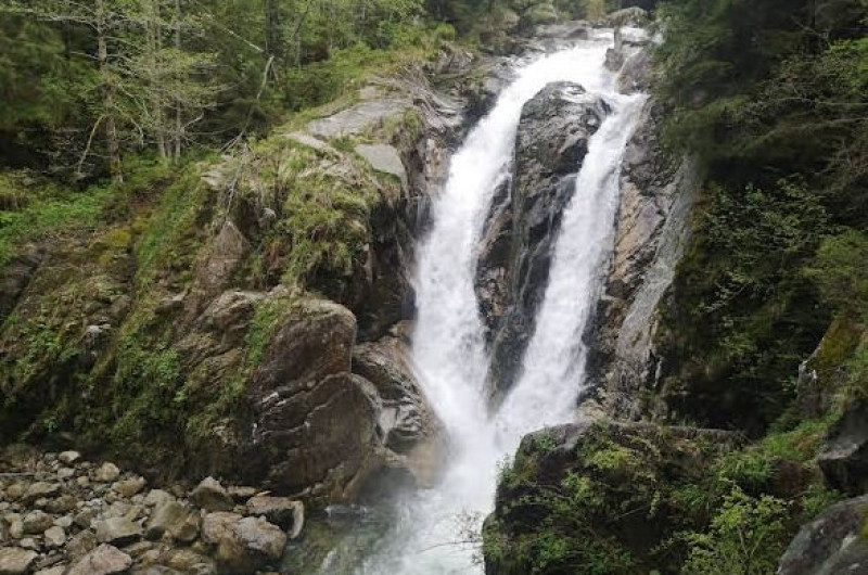 excursie 2 zile geoagiu bai - cascada lolaia 2