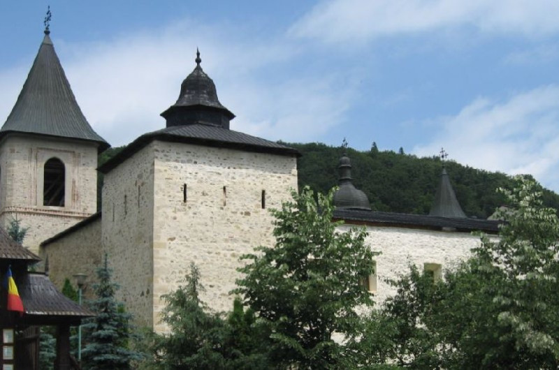 pelerinaj 2 zile manastirile secu - vladiceni - hadambu 1