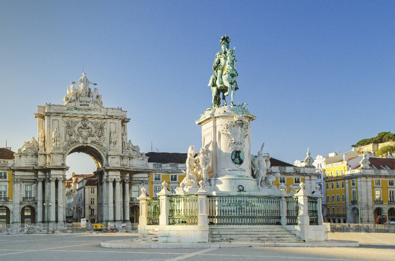 portugalia - emotia muzicii fado in tara coloratelor azulejos - plecare din cluj-napoca 2026 3