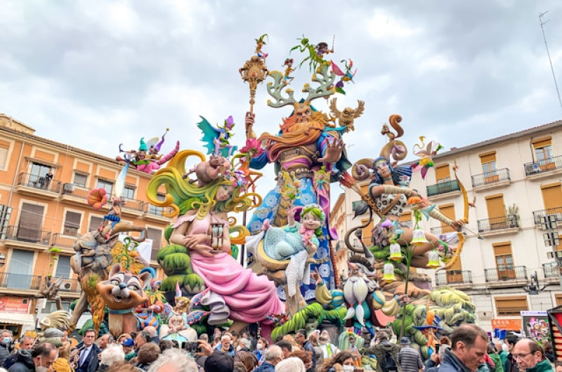 valencia & festivalul las fallas premium tours 2026 1