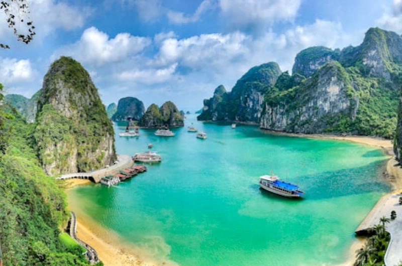 vietnam: drumul dragonului de la nord la sud premium tours 2026 5