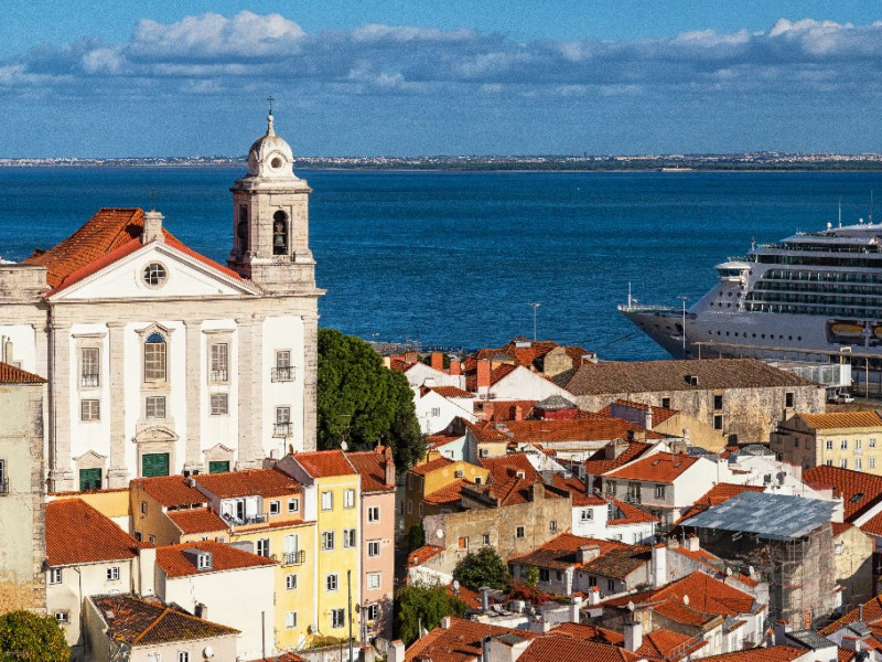 portugalia - emotia muzicii fado in tara coloratelor azulejos - plecare din cluj-napoca 2026 1