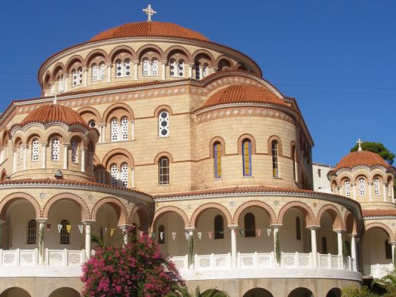 Insula Aegina Eghina Cazare Taverne Plaje Transport Si Locuri De Vizitat Vacante In Grecia